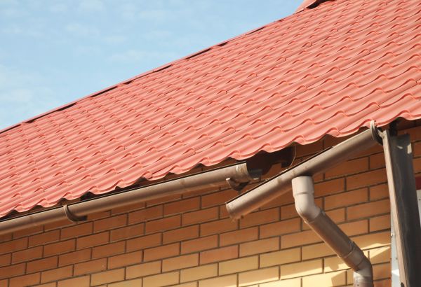 Loose Gutter Repair - Loose Gutter Repair Woodstock, Georgia